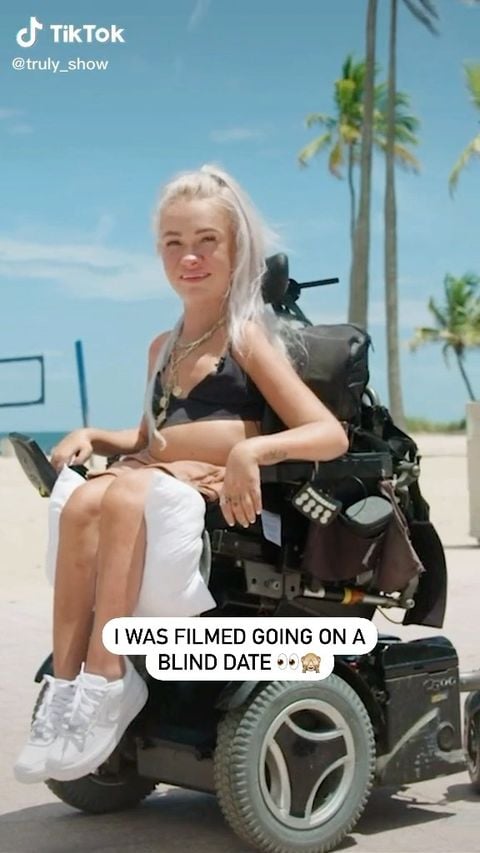 Alex Wheelchair Rapunzel Dacy - Disabled Body Positivity : r/DisabilityArt
