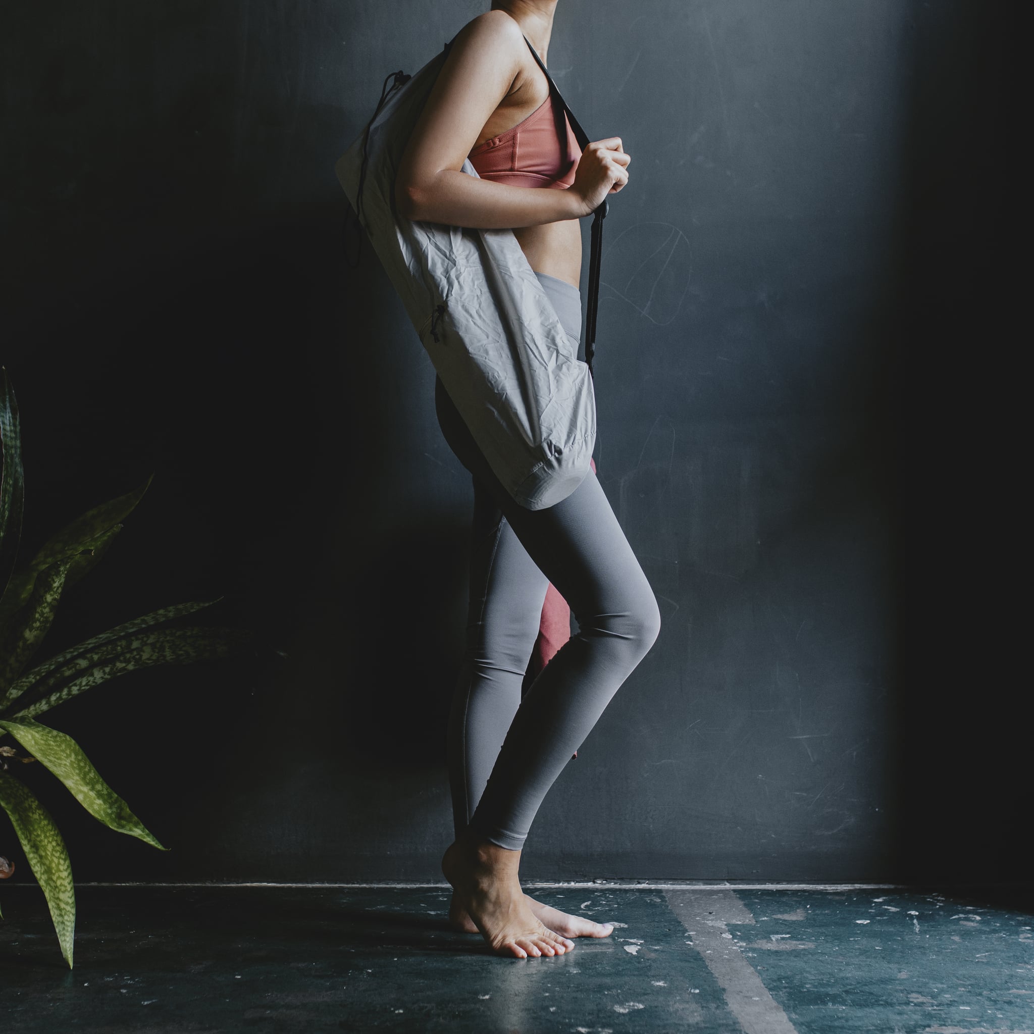Leather Yoga Sling with Optional Yoloha Cork Yoga Mat – Cold