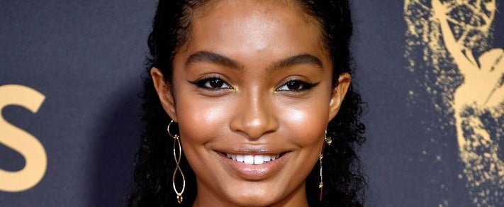 Yara Shahidi Hair and Makeup at the 2017 Emmy Awards