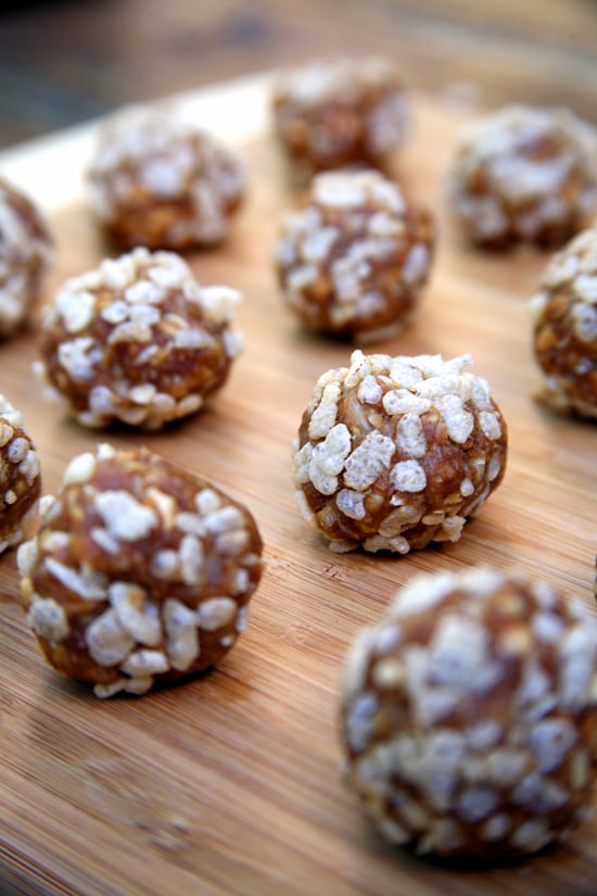 No-Bake Vegan Peanut Butter Crisp Balls