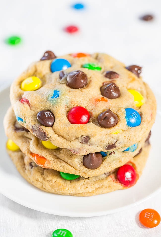 M&M's Chocolate Chip Cookies