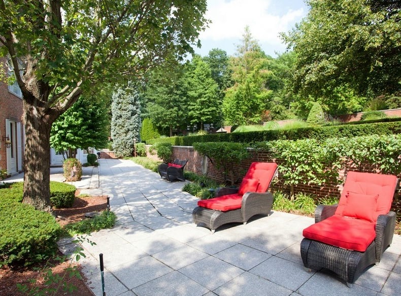 A private backyard is the perfect space for getting a tan.