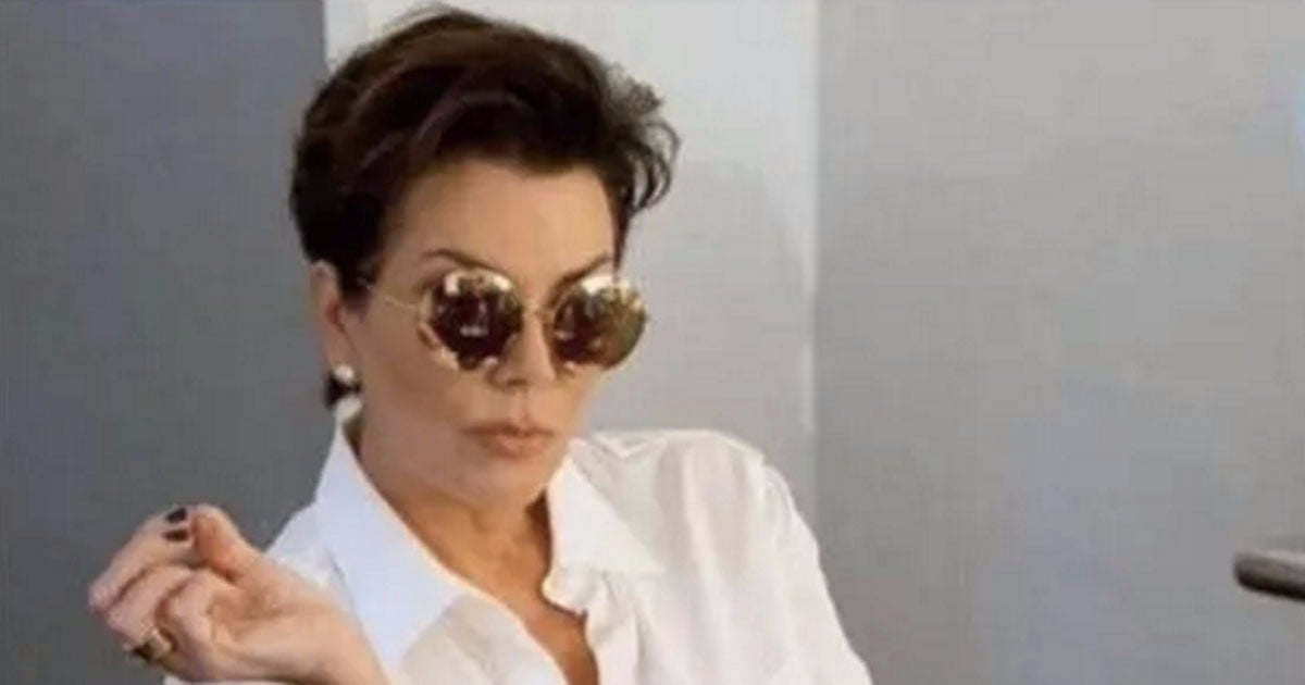 Kris Jenner Memes POPSUGAR Celebrity   7a2440035994a641b66444.17715070 Edit Img Facebook Post Image File 16360412 1502913685 