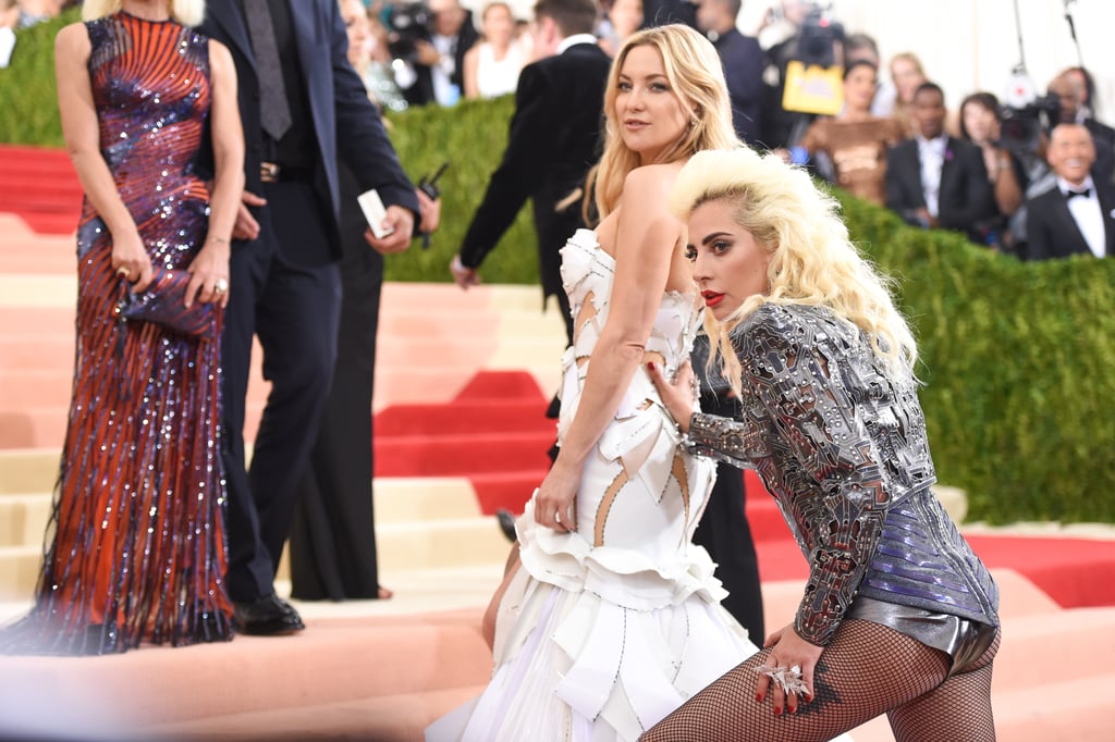Pictured: Kate Hudson and Lady GaGa