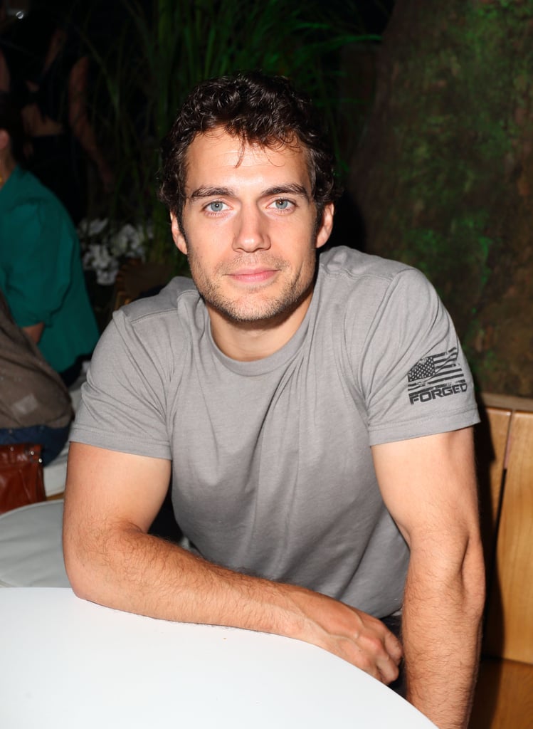 Hot Pictures of Henry Cavill