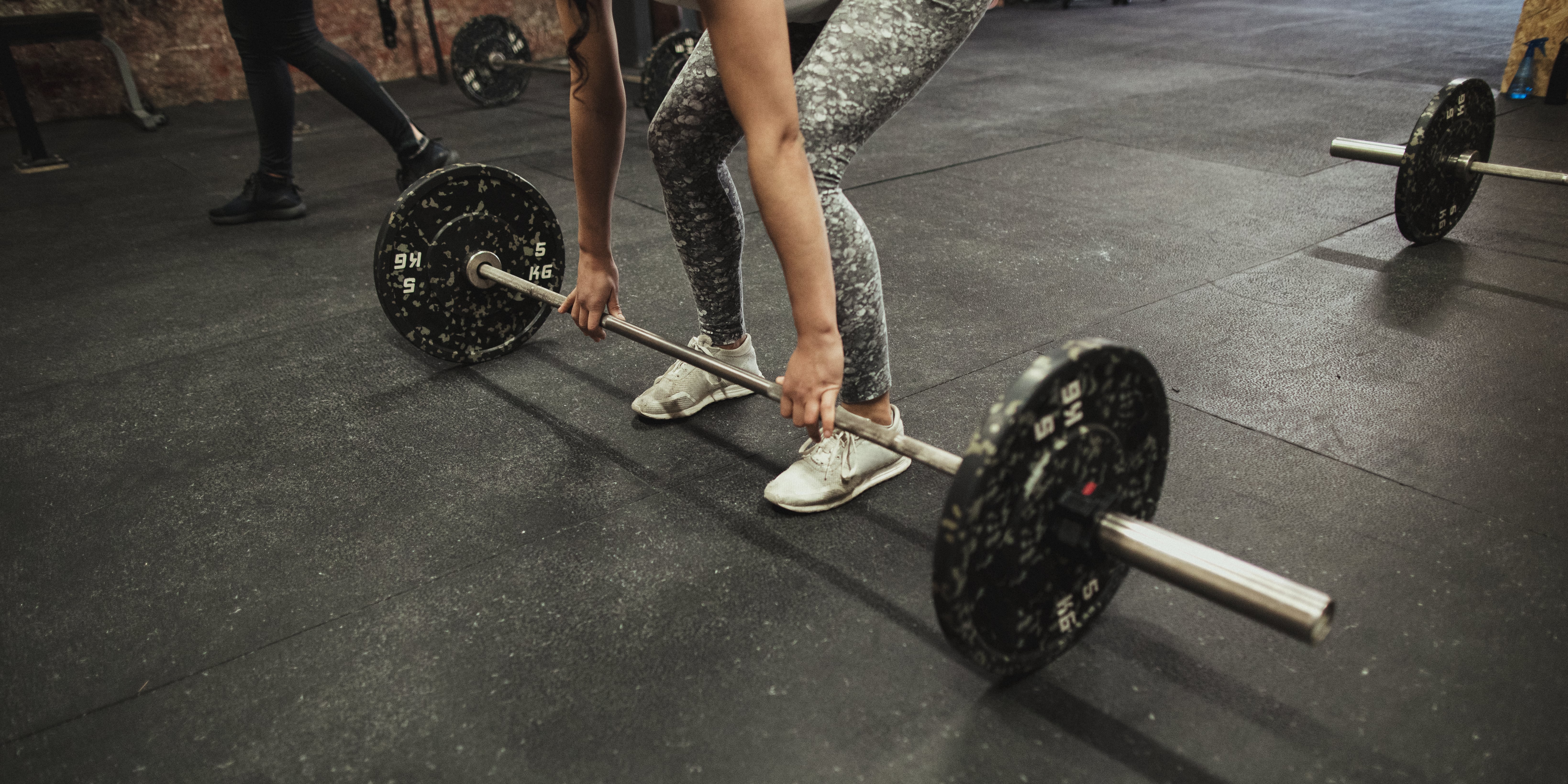 How to Do a Deadlift | POPSUGAR Fitness - Vimarsana News