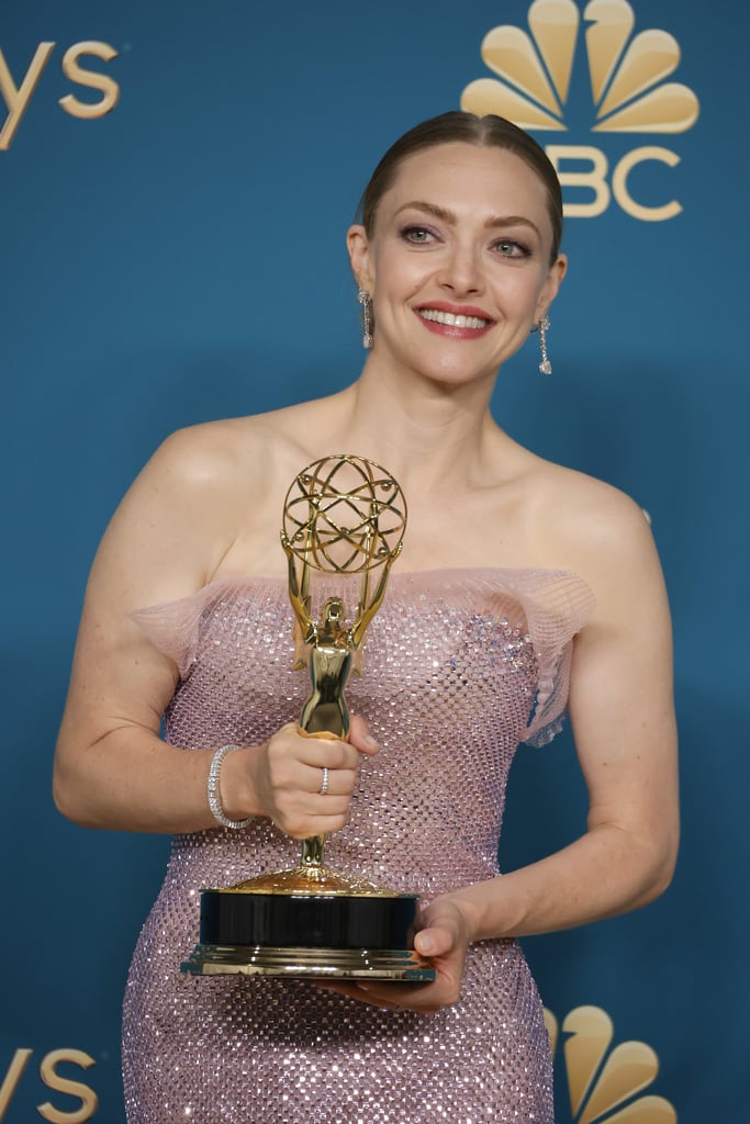 Amanda Seyfried's Emmys Mermaid Dress | Photos
