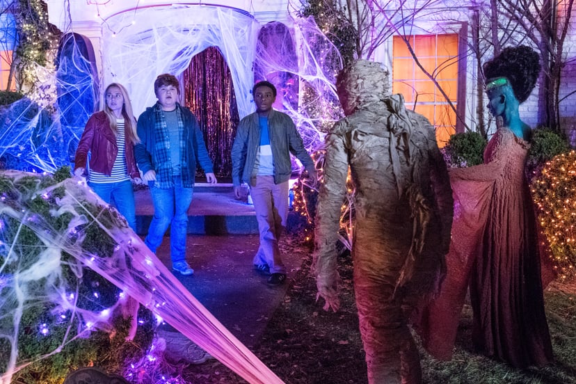GOOSEBUMPS 2: HAUNTED HALLOWEEN, from left: Madison Iseman, Jeremy Ray Taylor, Caleel Harris, 2018. ph: Daniel McFadden /  Columbia Pictures /Courtesy Everett Collection
