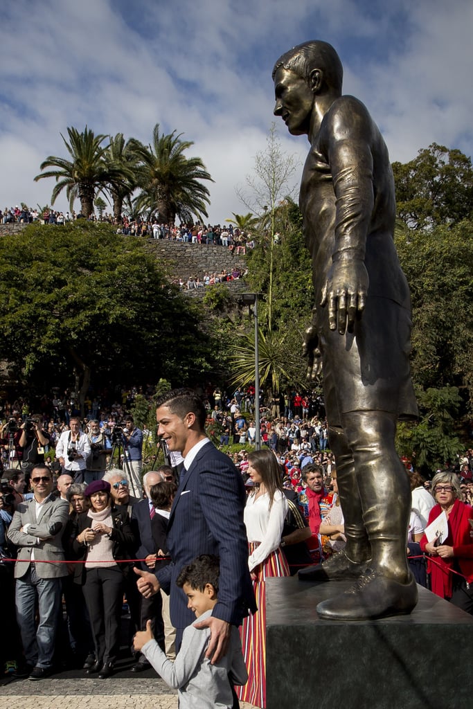 Cristiano Ronaldo Statue | Pictures