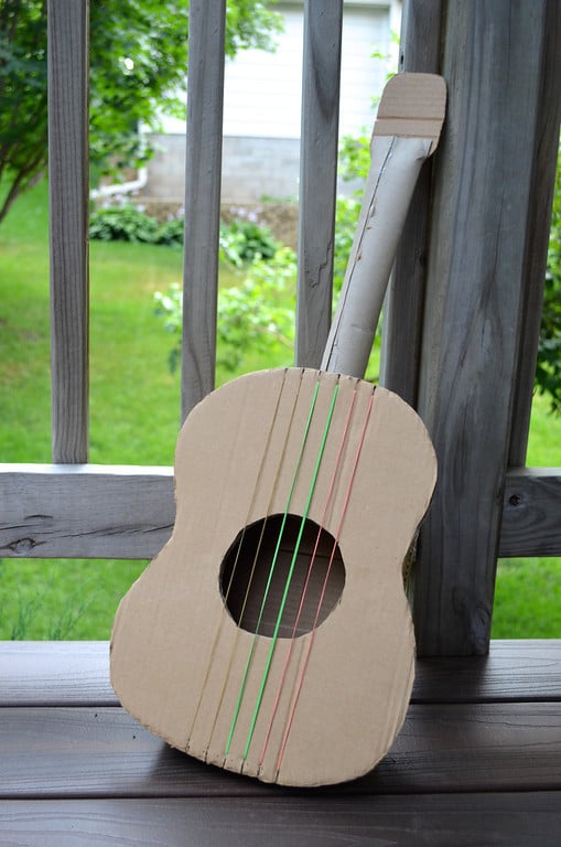Bass guitar cardboard box