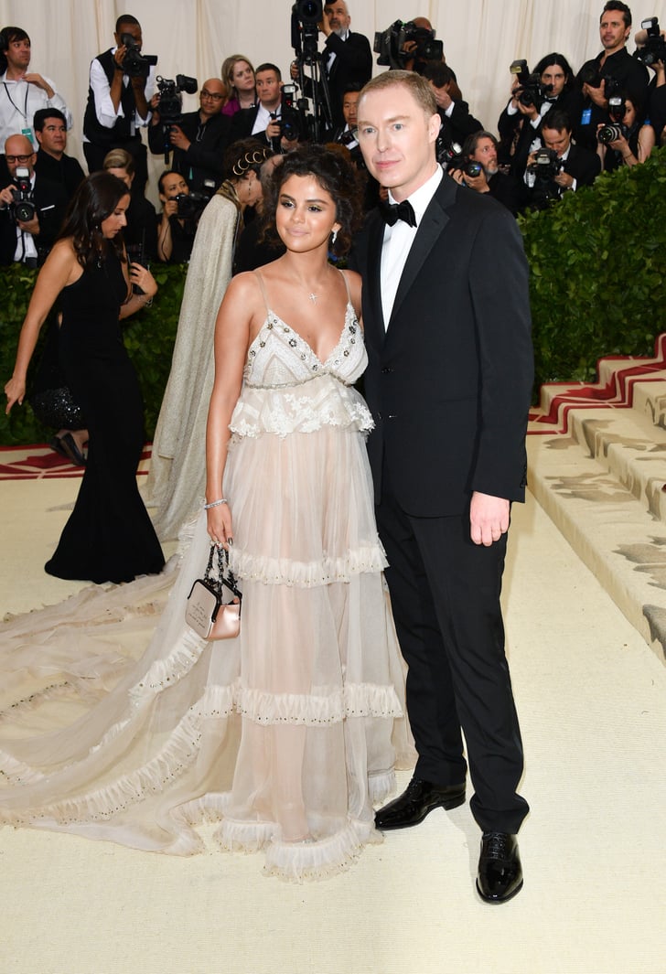 Download Justin Bieber Selena Gomez Met Gala 2018 Gif