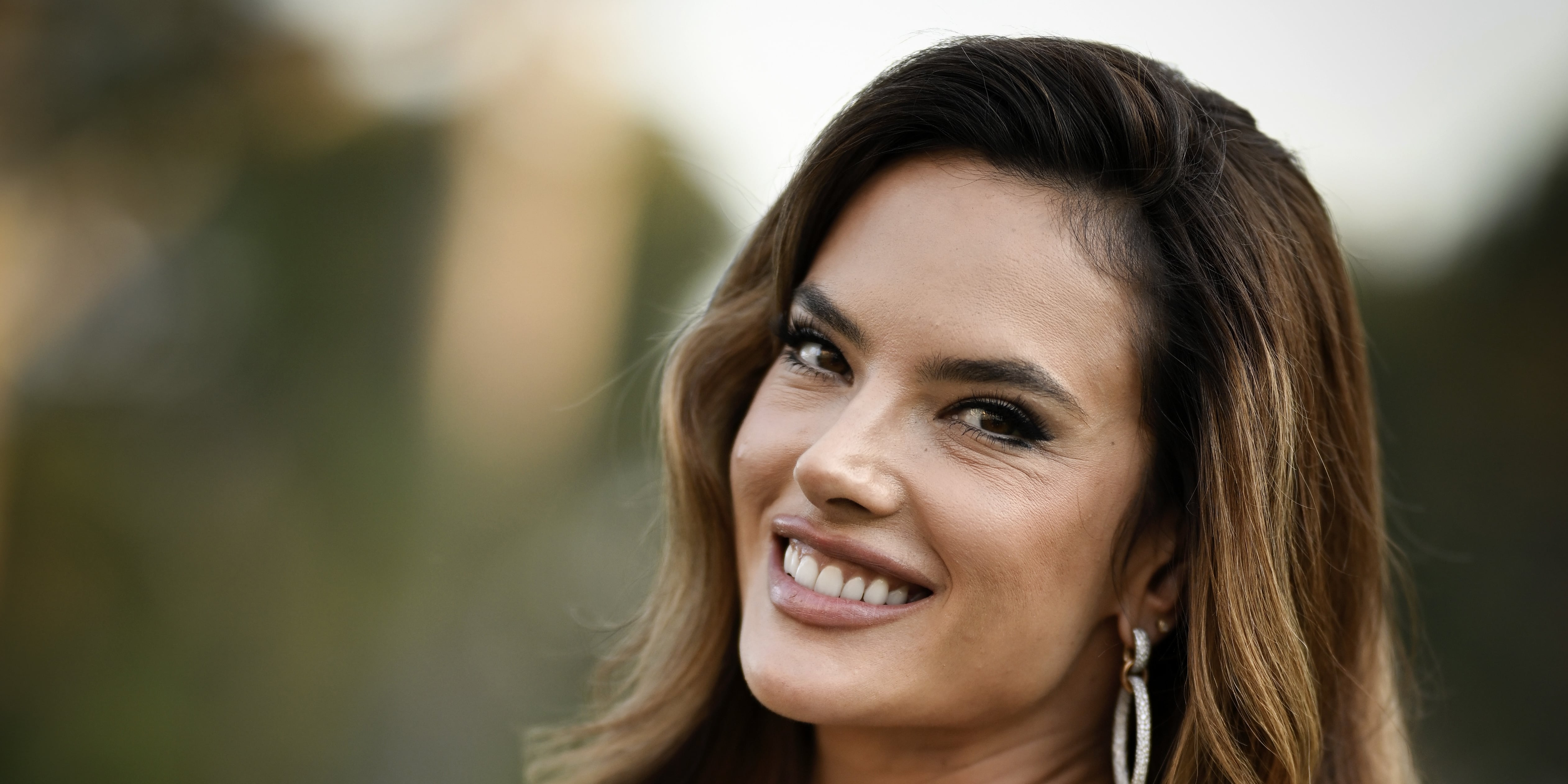 Alessandra Ambrosio’s Pride Nails With Mismatched Designs | PS Beauty