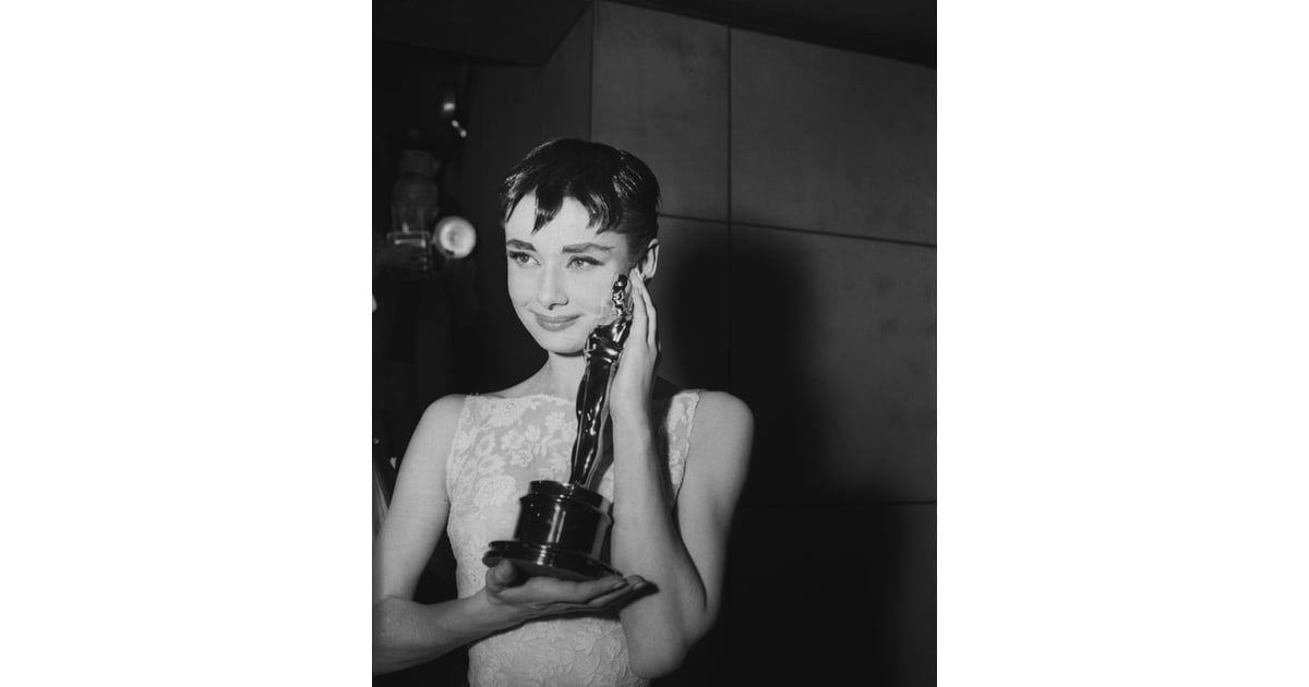 Audrey Hepburn, 1954 The Best Oscars Hairstyles of All Time