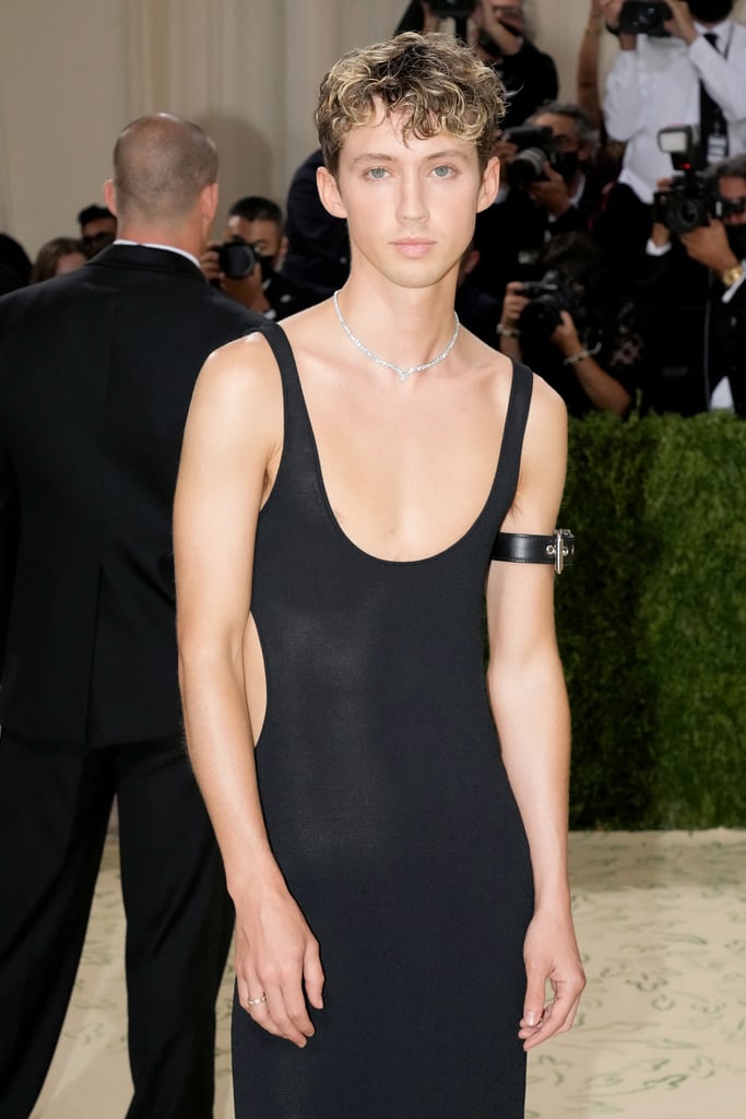 Troye Sivan's ALTU Dress at the Met Gala 2021