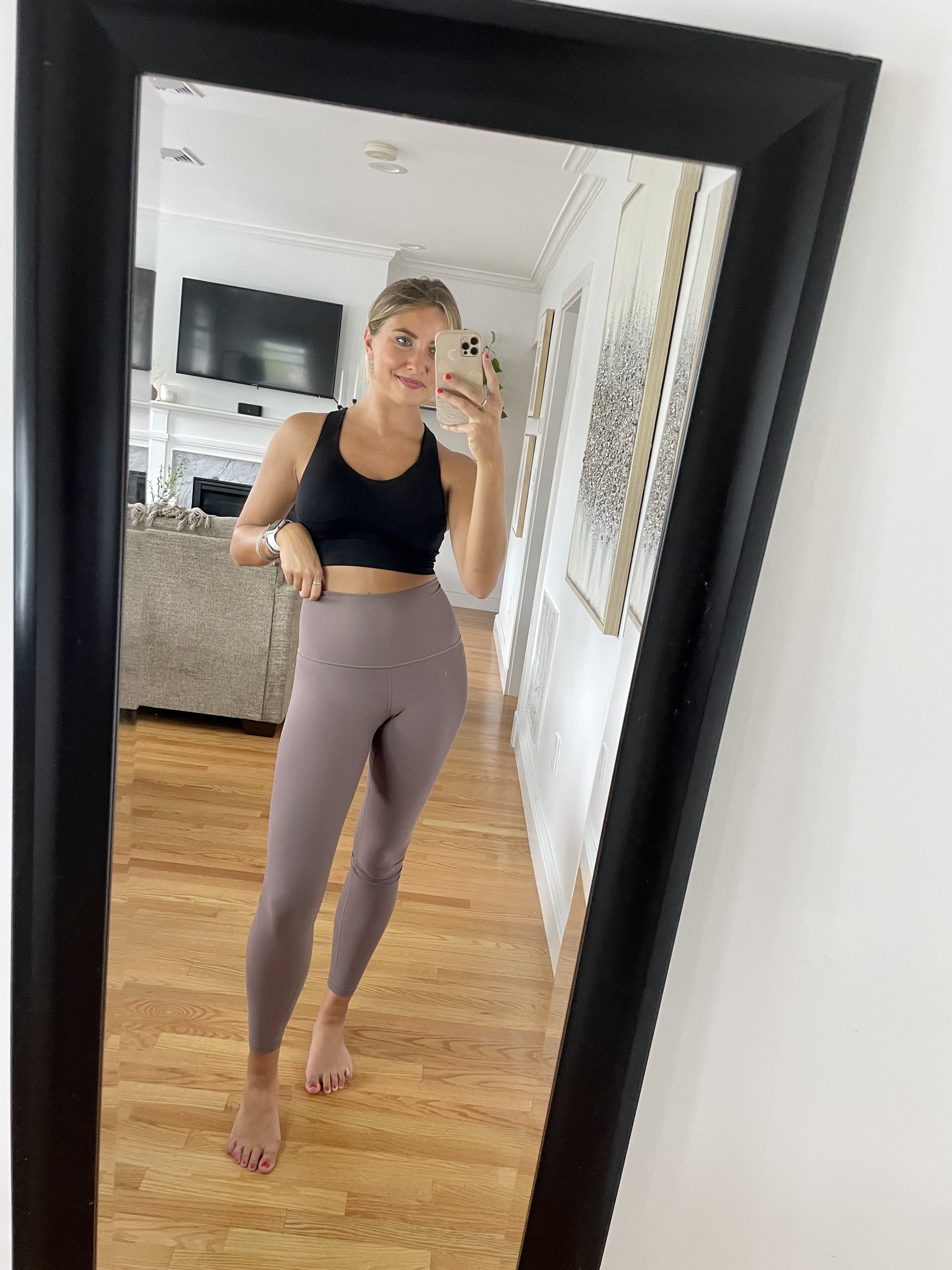 High-Waisted Workout Leggings From Old Navy, Editor Review