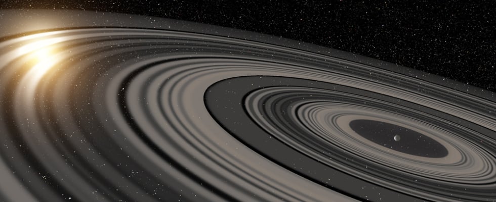 Super Saturn Planet J1407b With Rings