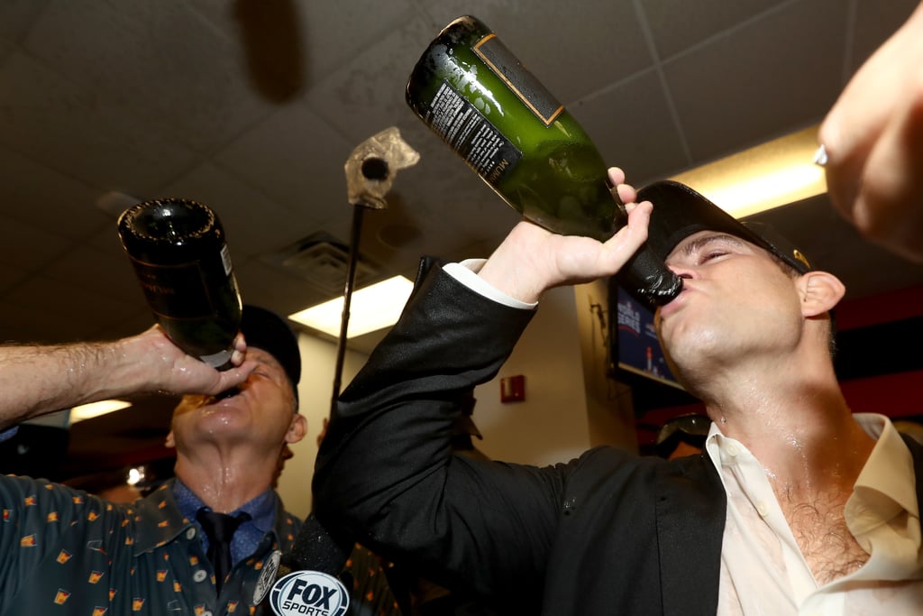 Bill Murray's Reaction to Cubs Winning World Series