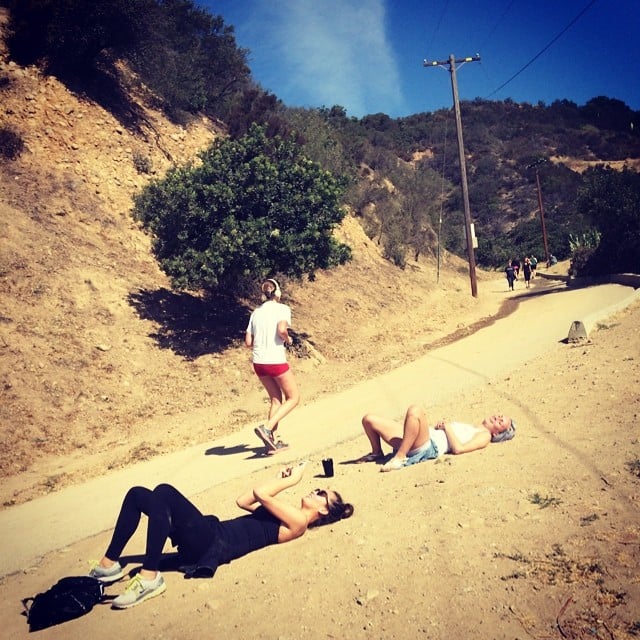 Chrissy Teigen took a break during a hiking expedition with pals on Saturday. 
Source: Instagram user chrissyteigen