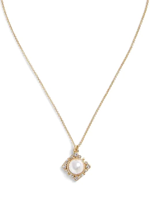 Pearl Pendant Necklace