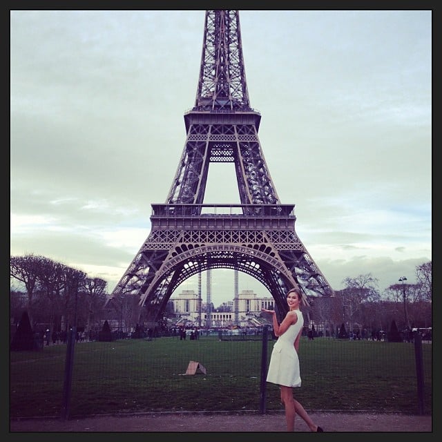 Karlie Kloss shared a photo near the Eiffel Tower while in Paris for Haute Couture Week.
Source: Instagram user karliekloss