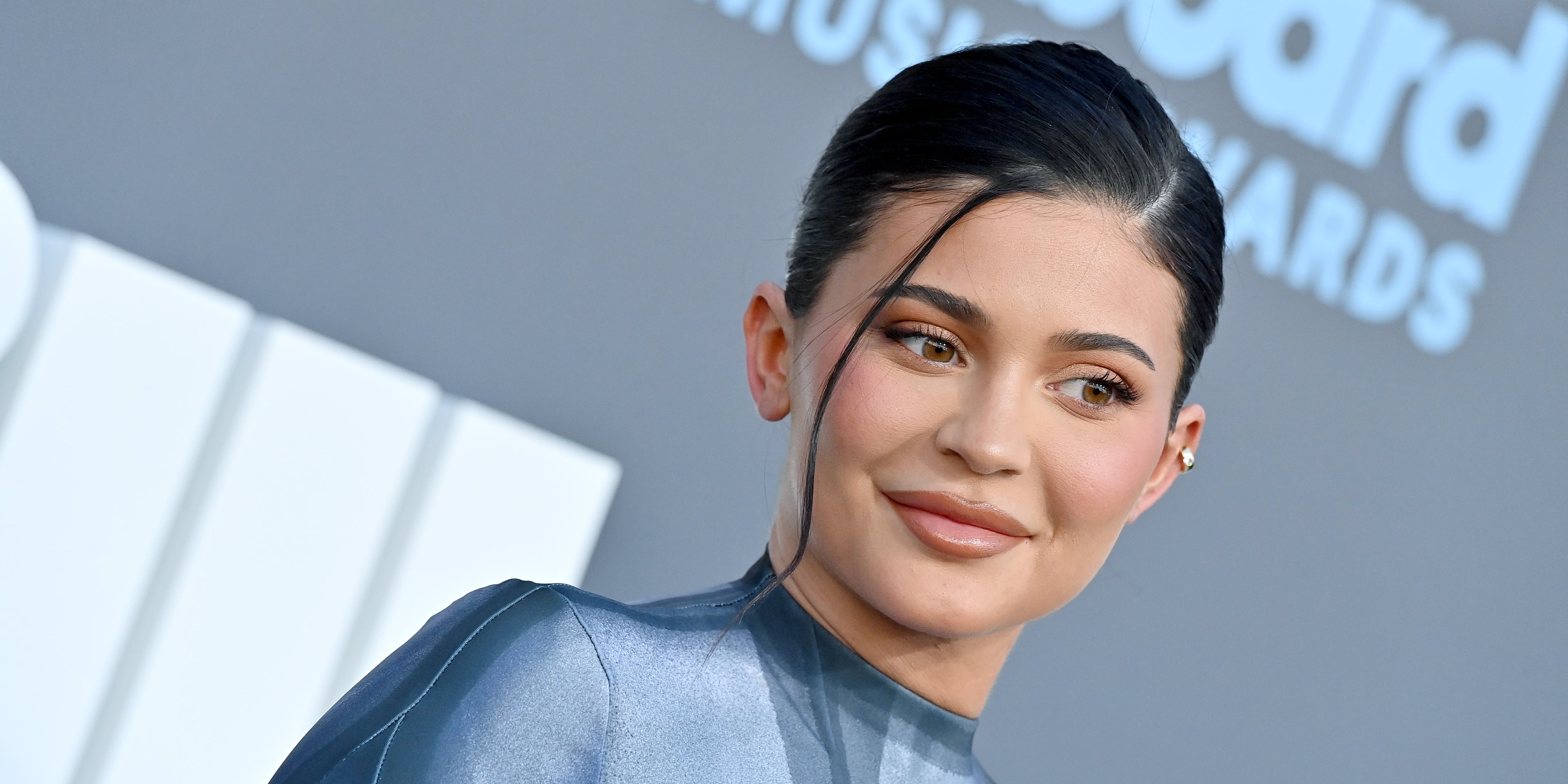 Kylie Jenner Posts Photos From Her “Birthday Countdown” | PS Celebrity