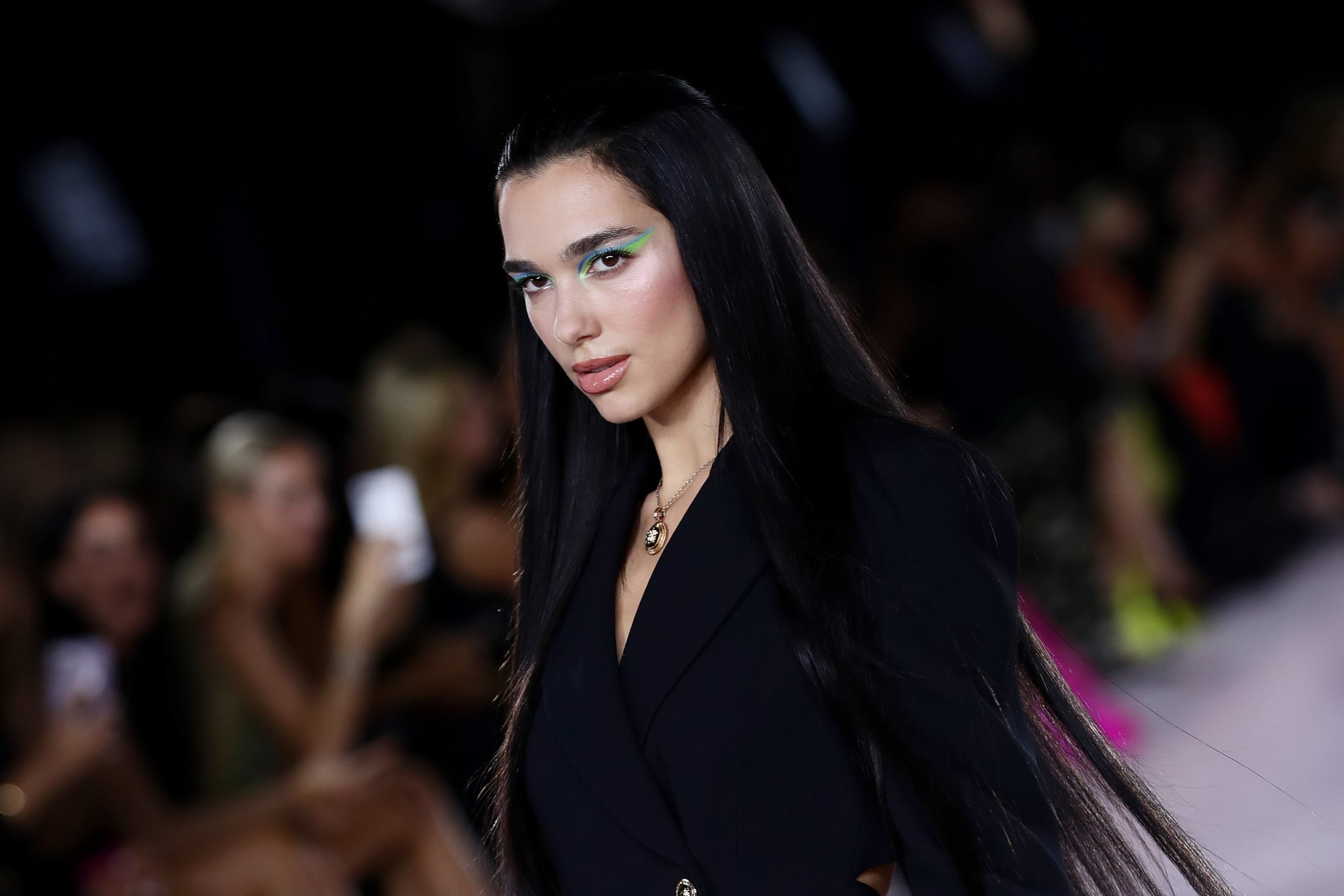 MILAN, ITALY - SEPTEMBER 24: Dua Lipa walks the runway at the Versace fashion show during the Milan Fashion Week - Spring / Summer 2022 on September 24, 2021 in Milan, Italy. (Photo by Vittorio Zunino Celotto/Getty Images)