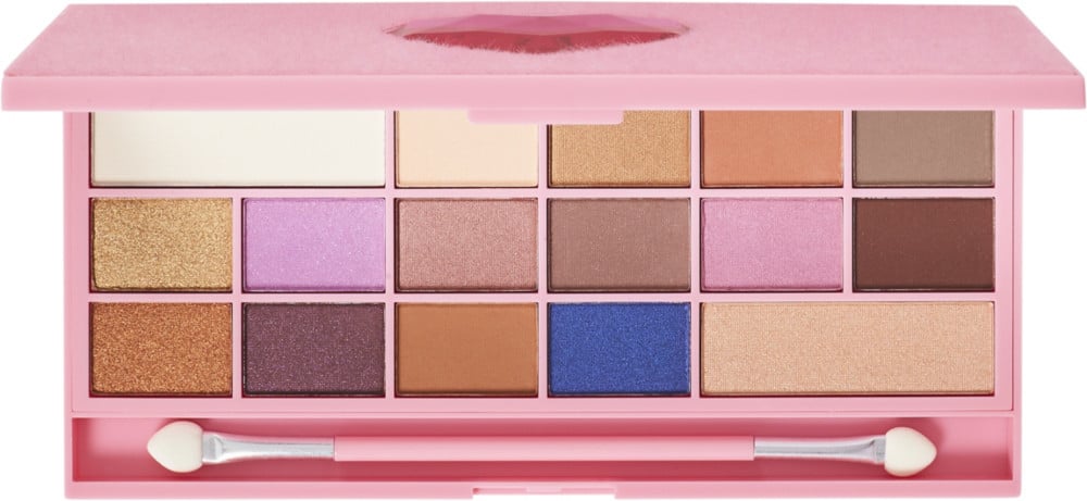 eye shadow palette from Makeup Revolution