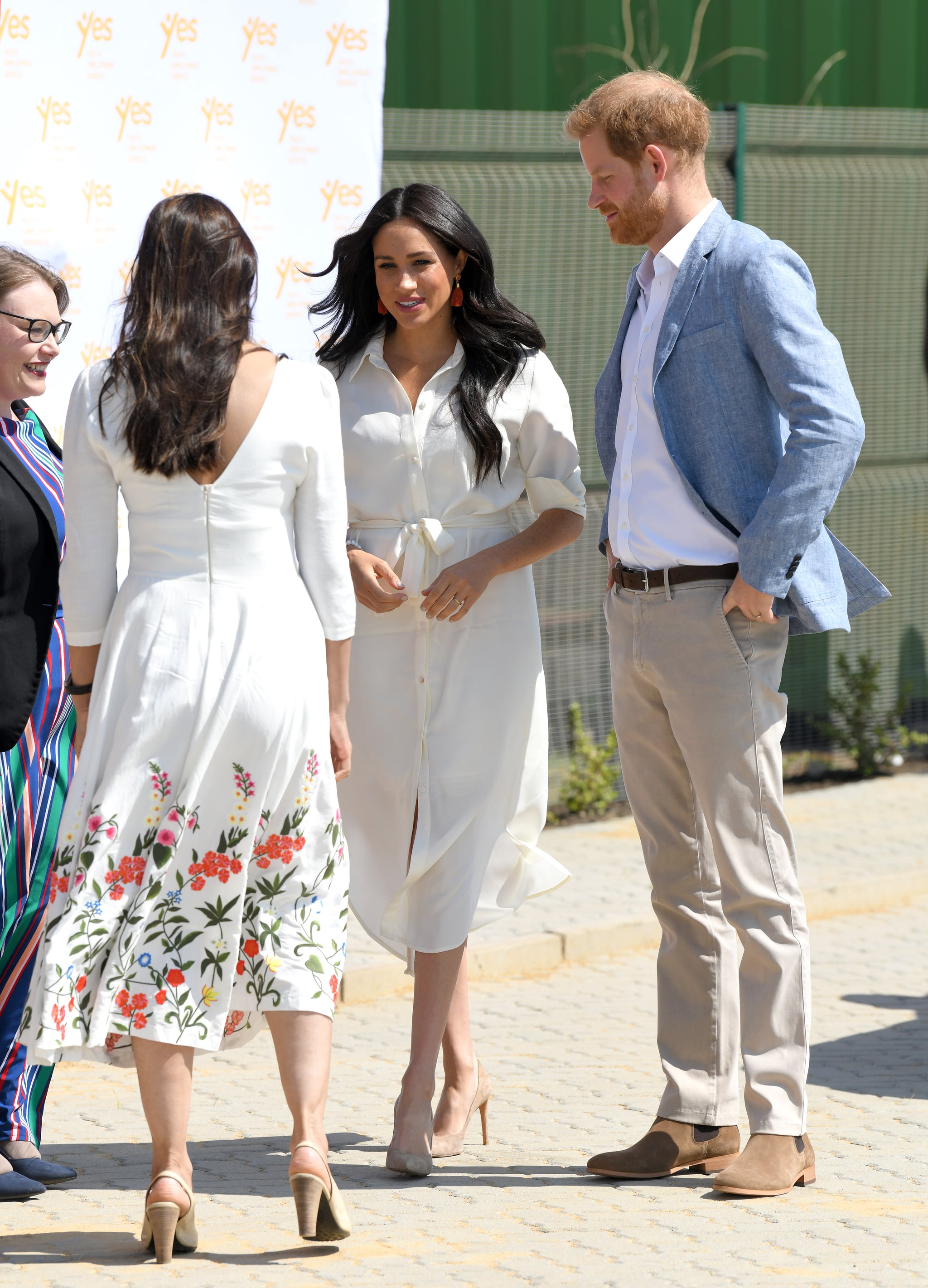 Meghan Markle Wore A White Belted Dress In South Africa Meghan Markle Looks Effortless In A Belted White Dress Take A Look Popsugar Fashion Photo 7