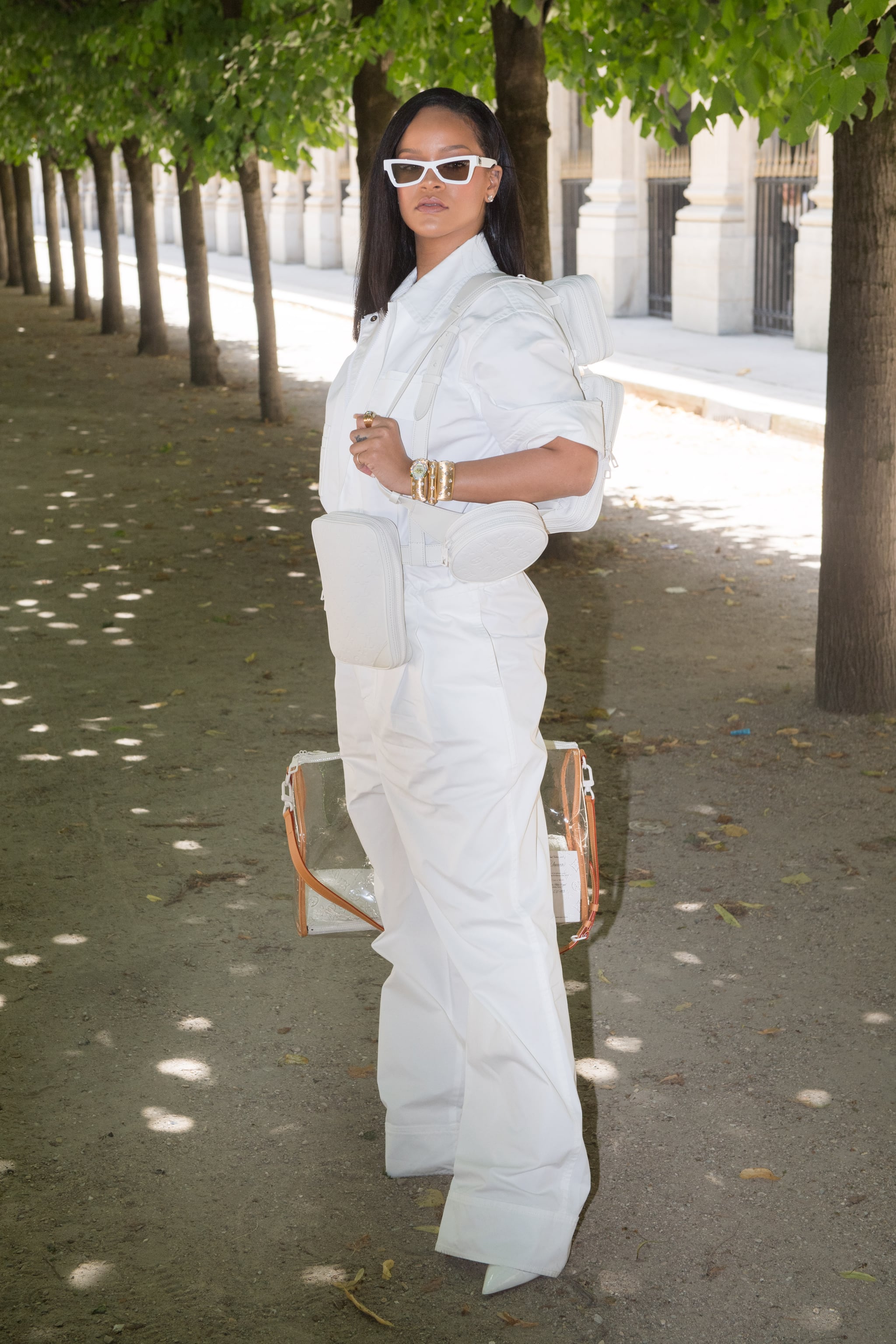 Essence - Rihanna was rocking all-white and looking heavenly at the Louis  Vuitton Menswear Spring/Summer 2019 show in Paris.