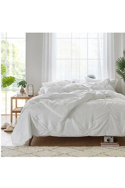 Tufted Full Queen-Size Bedding Set