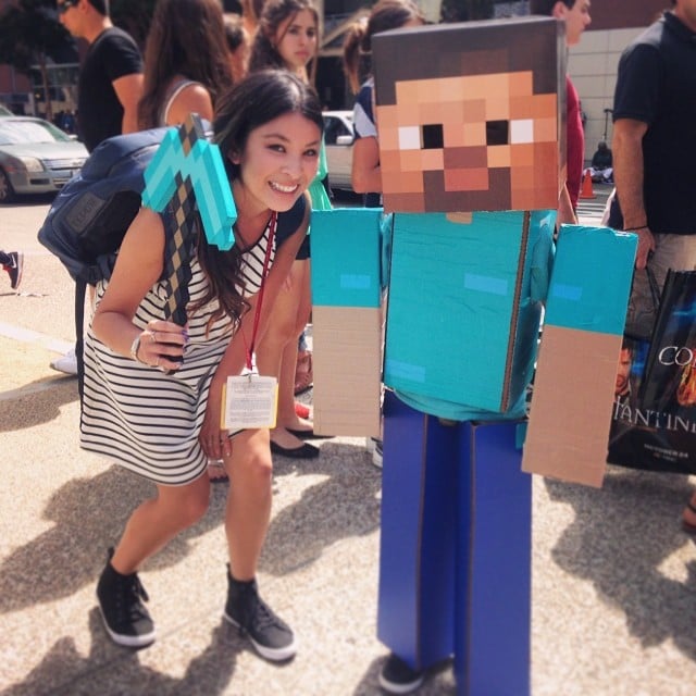 Meanwhile, @itsnicolenguyen made friends with #Minecraft kid. @popsugarmoms: this is the easiest DIY costume ever! The headpiece is $20 at @target.