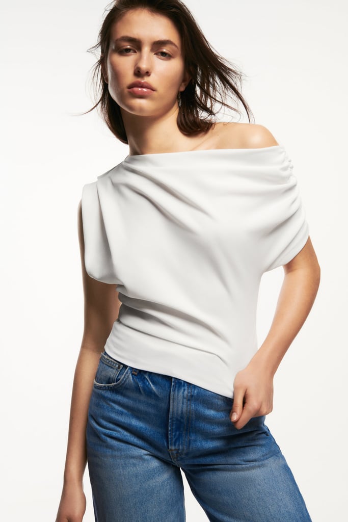Best Tops For Small Busts