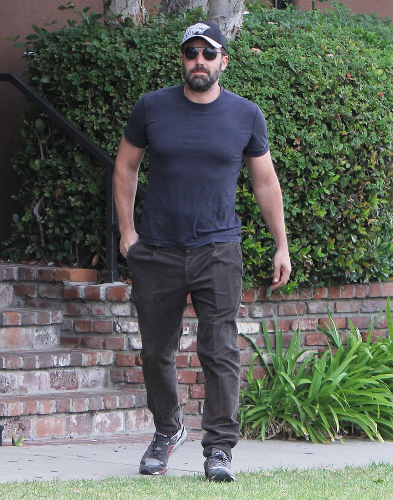 Ben Affleck Smiling in LA August 2015 | Photos