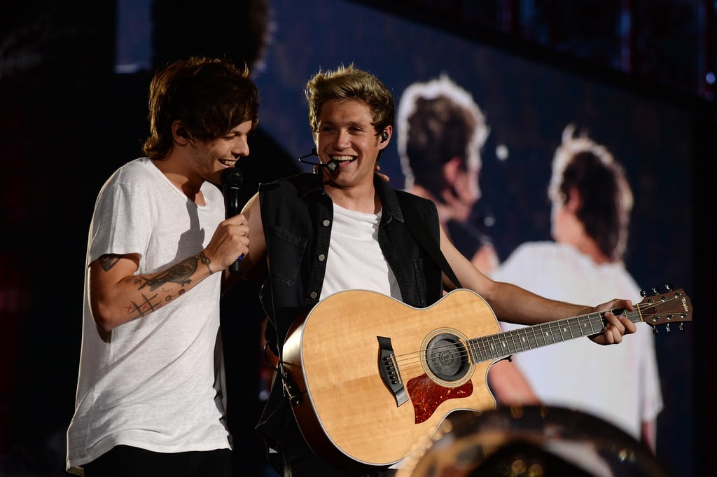 Louis Tomlinson and Niall Horan Performing in New Jersey in 2014