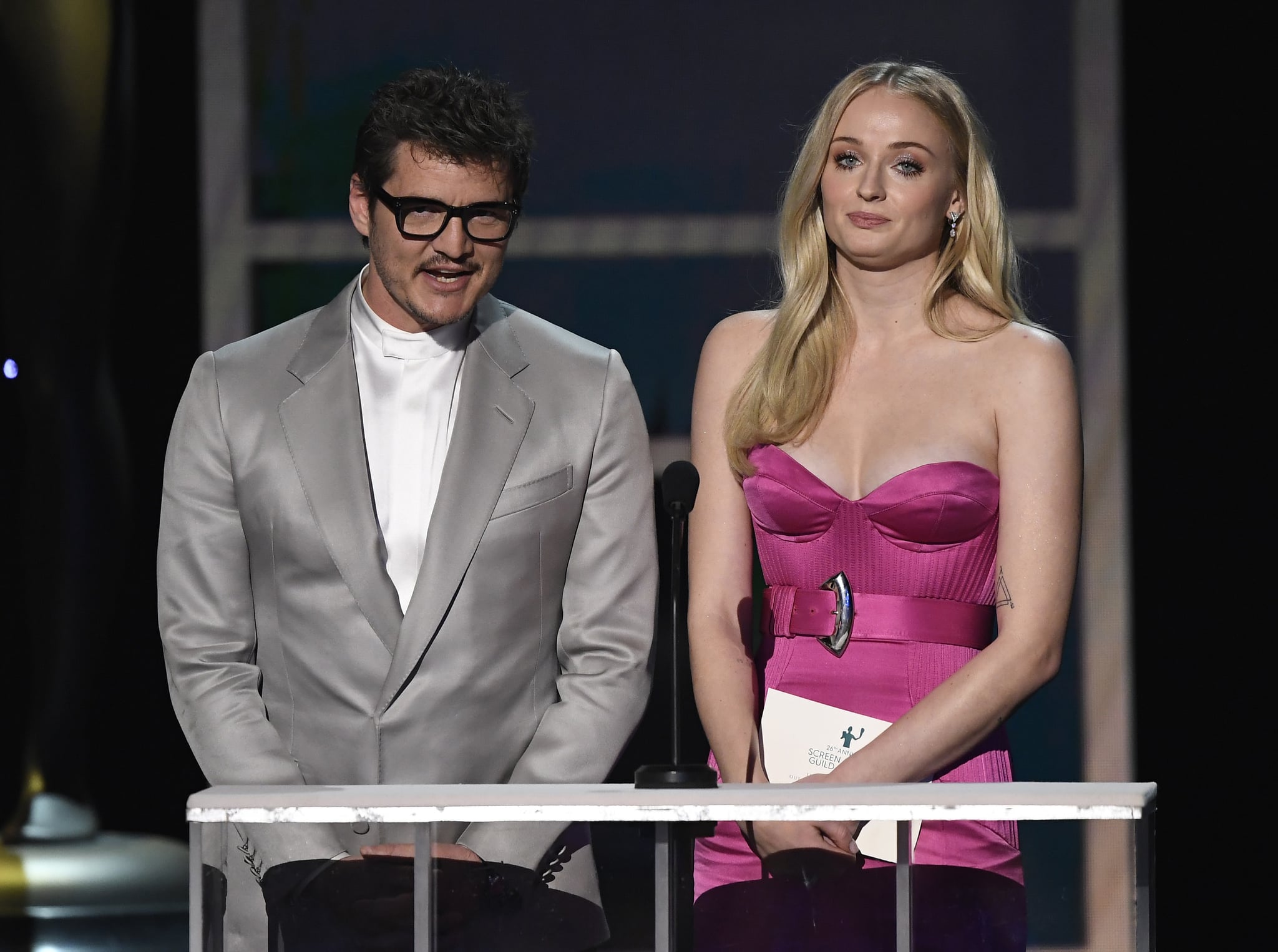 Celebrity Gossip News The Game Of Thrones Cast Makes Their Final Appearance Together At The 2020 Sag Awards Popsugar Middle East Celebrity And Entertainment Photo 38 Последние твиты от game of thrones cast (@got_cast).