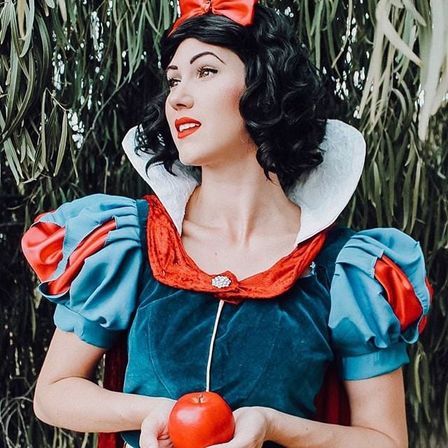 Halloween Costumes That Use Black Bobs Popsugar Beauty