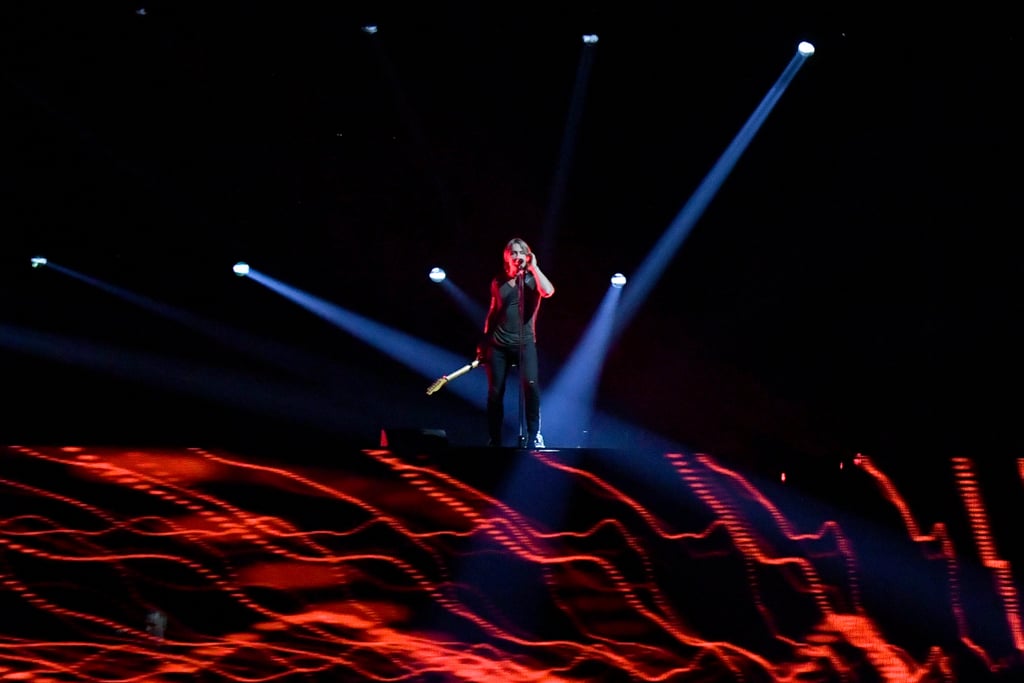 Keith Urban Performance at the 2018 CMA Awards Video
