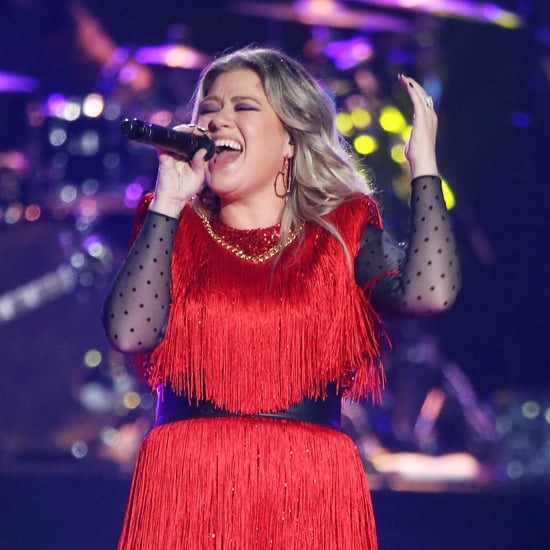 Kelly Clarkson Sings The Greatest Showman's "Never Enough"