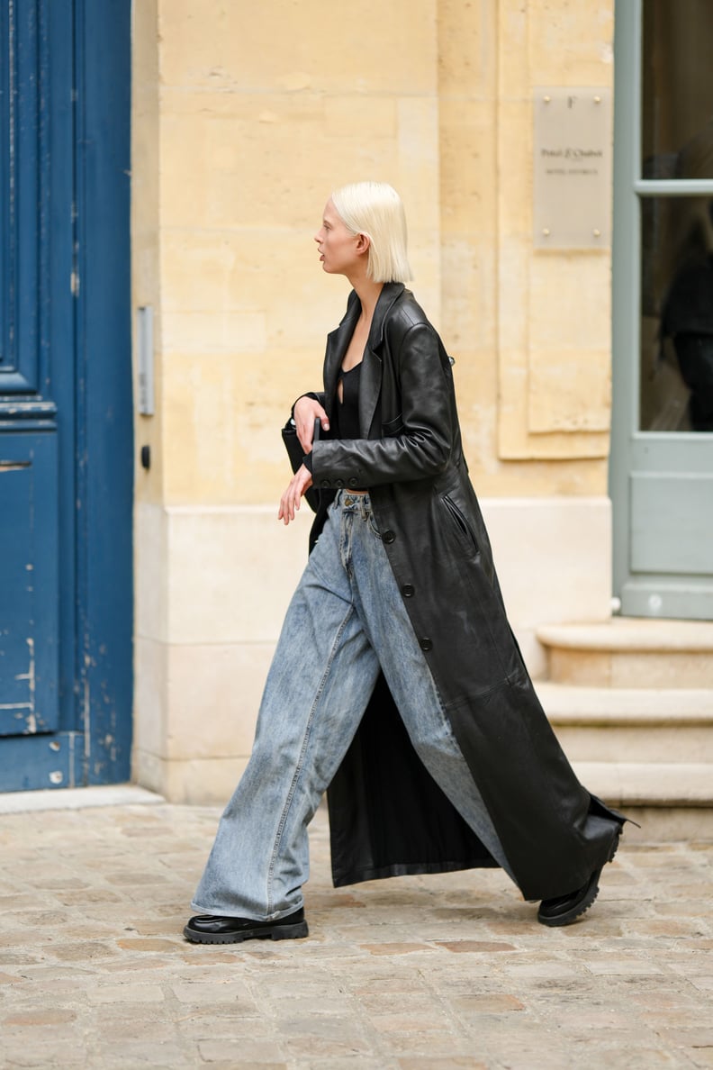 Green sweatshirt, baggy jeans  Modest fashion outfits, Cute