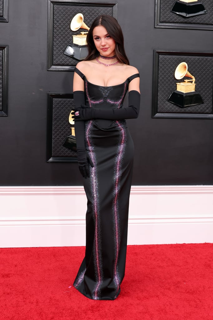 Olivia Rodrigo Wearing Gloves at the 2022 Grammys