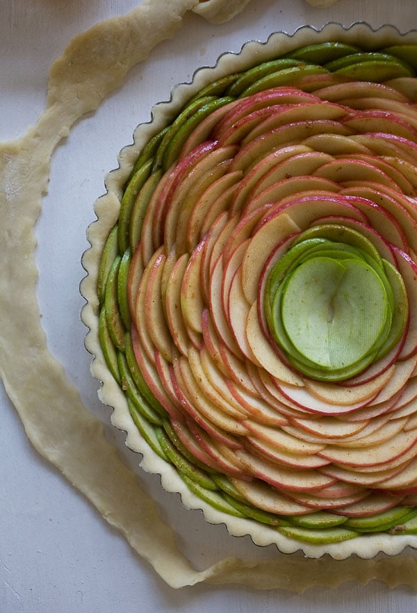 Rose Apple Pie With Bourbon Glaze