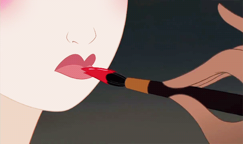 Seeing Mulan's perfect lipstick makes you so envious.