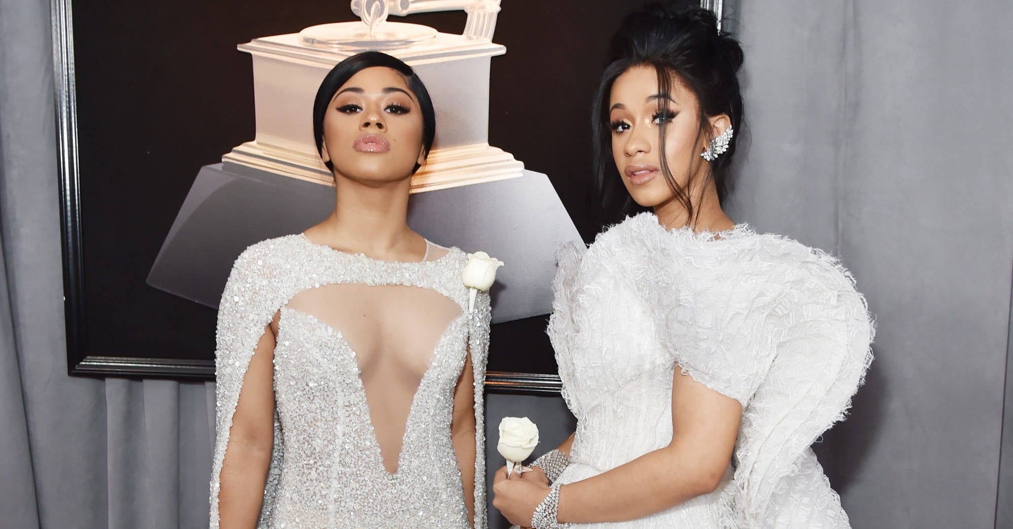 Cardi b dress grammy 2018 top
