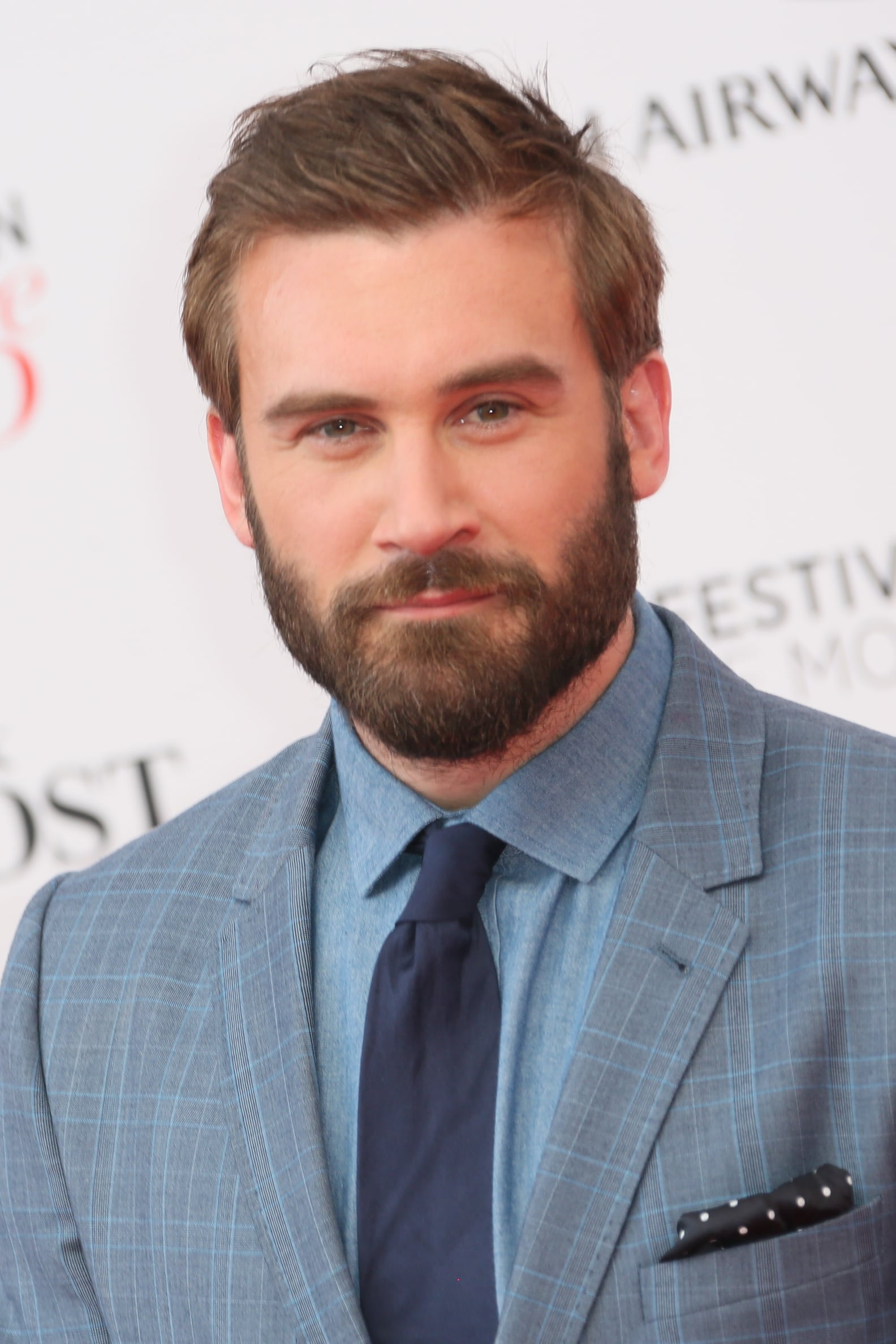 Hot Pictures of Clive Standen | PS Celebrity