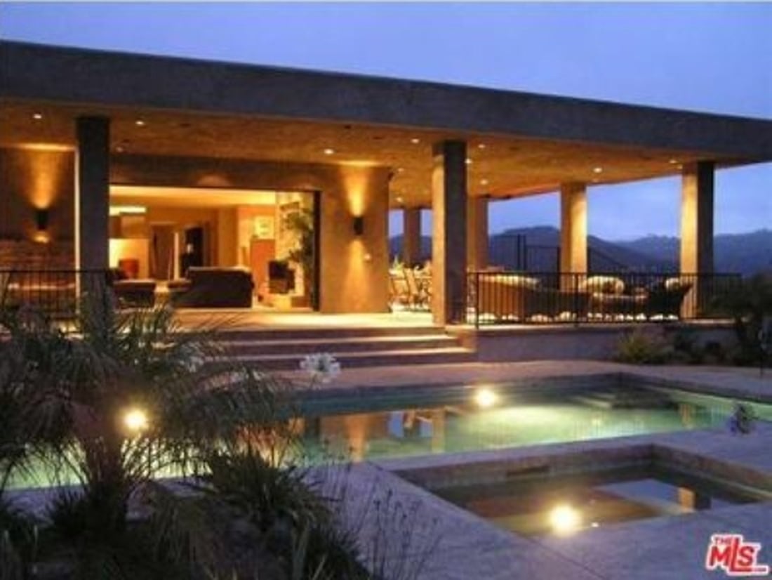 Bruce Jenner Buys Malibu Home | PS Home