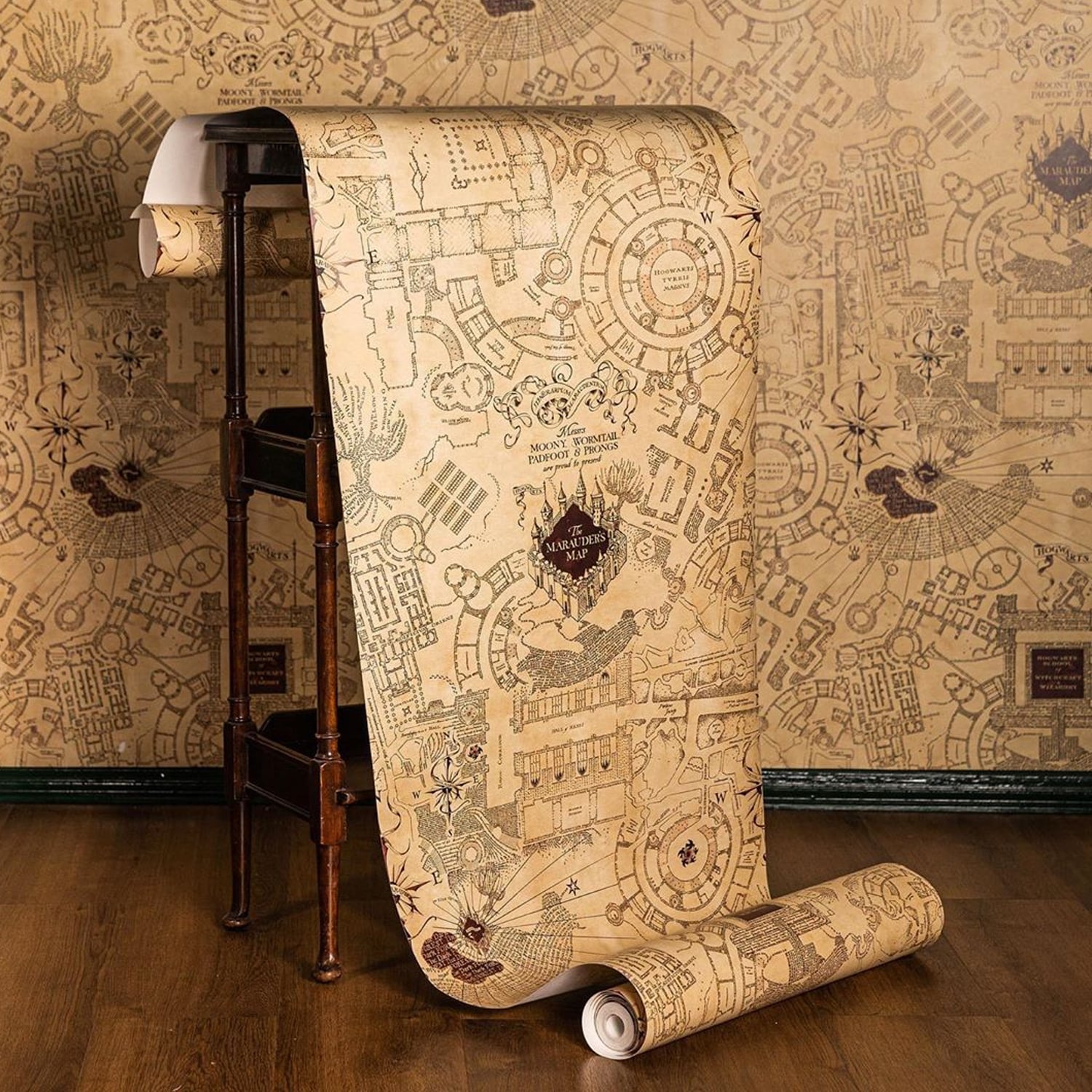 Harry Potter PeelStick Wallpaper Turns A Muggle Room Into The Wizarding  World