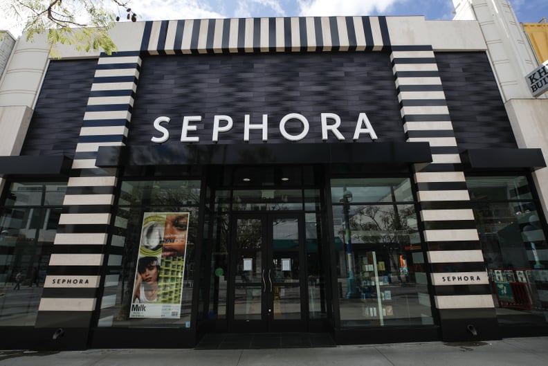 SANTA MONICA, CALIFORNIA - MARCH 17: A Sephora shop stands closed on March 17, 2020 in Santa Monica, California. Sephora is closing all their stores nationwide in response to the COVID-19 pandemic. (Photo by Mario Tama/Getty Images)