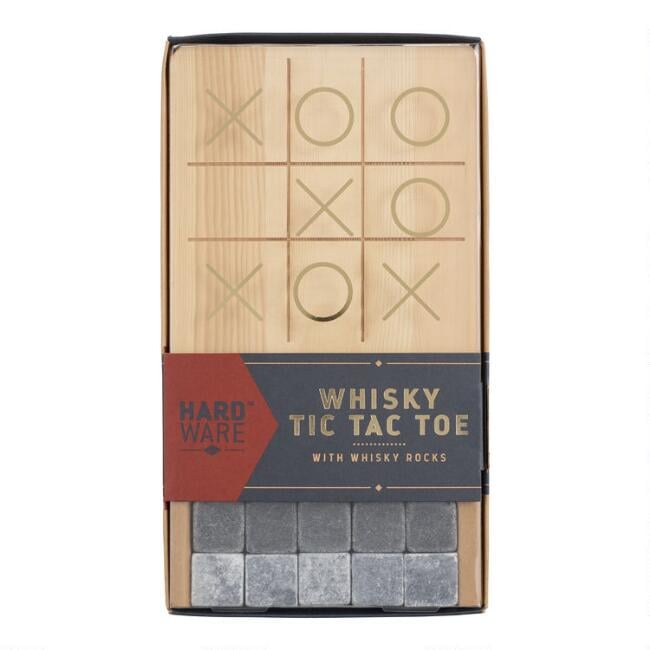 Gentlemen's Hardware Whisky Tic Tac Toe Gift Set