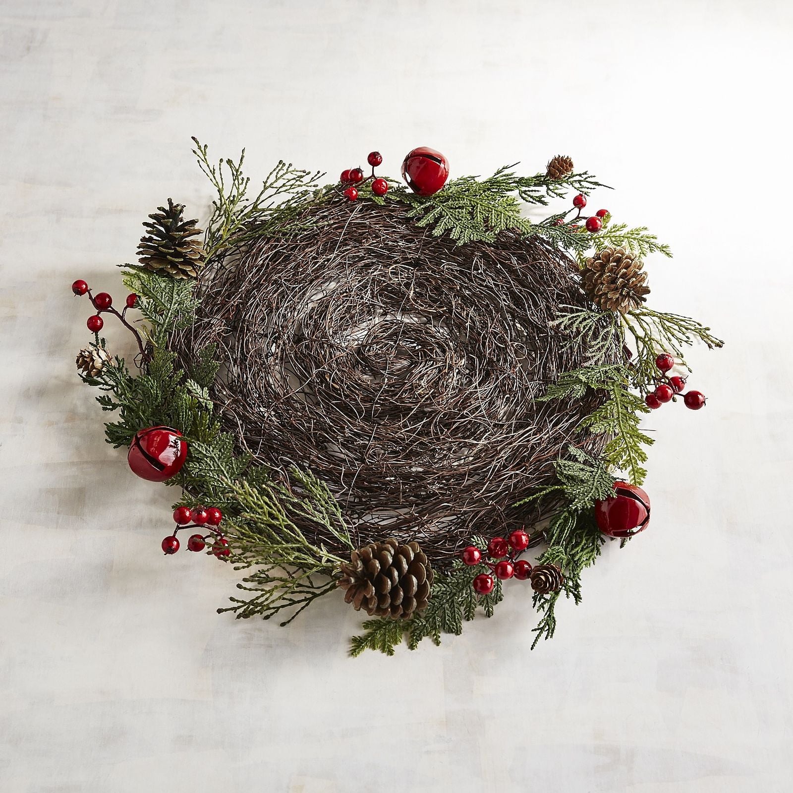 Hometown Berries And Bells Foilage Placemat 16 Grab These