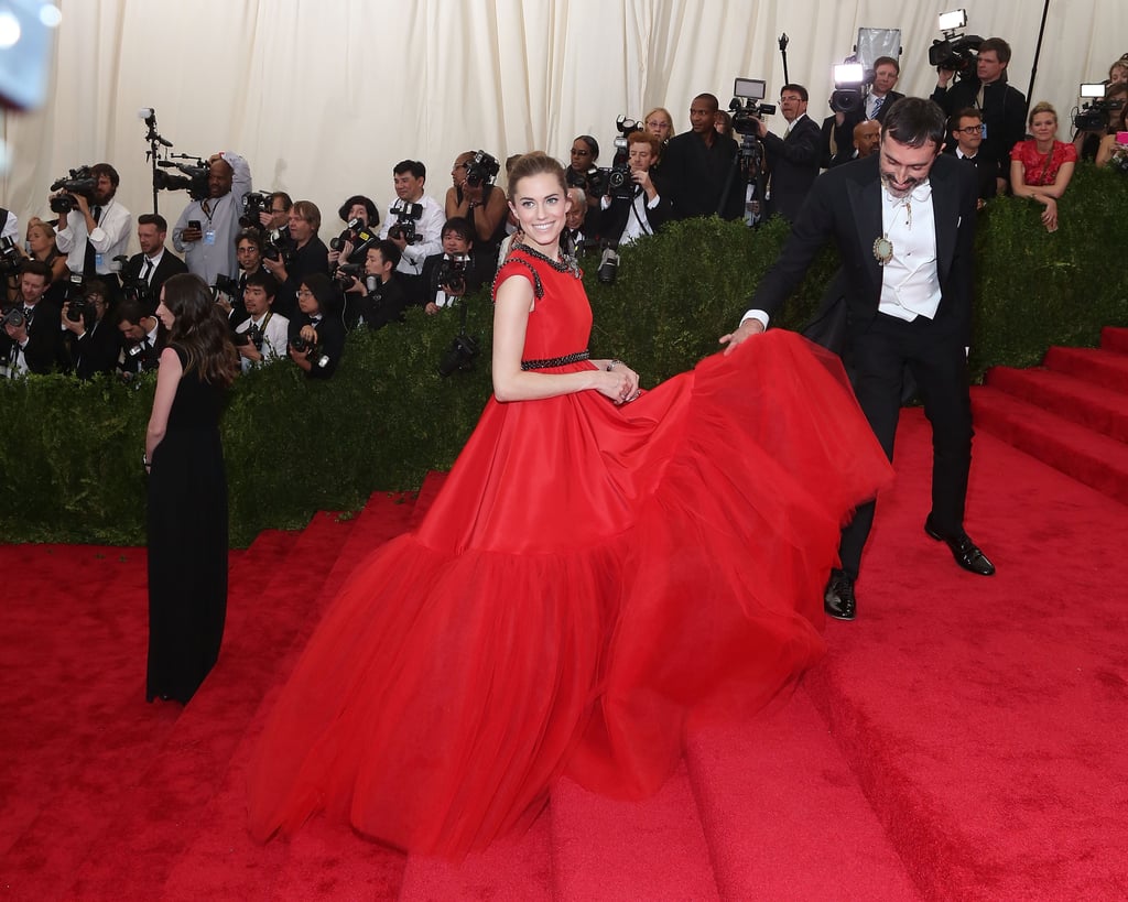 Allison Williams in Giambattista Valli at the 2015 Met Gala